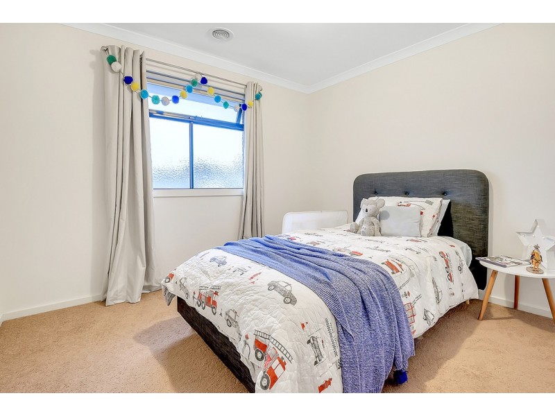 10 River Rose Street, Greenvale VIC 3059