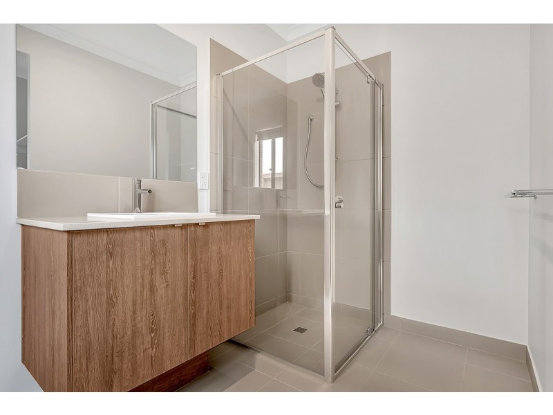 14 Fadaro Street, Kalkallo VIC 3064