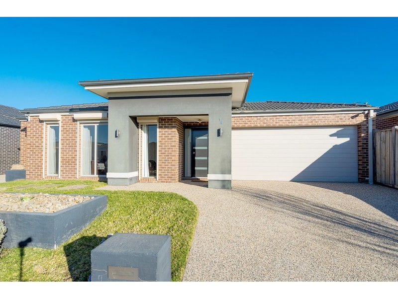 14 Bedgebury Street, Mickleham VIC 3064