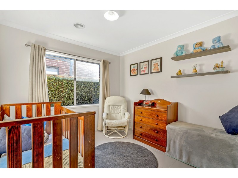 14 Bedgebury Street, Mickleham VIC 3064