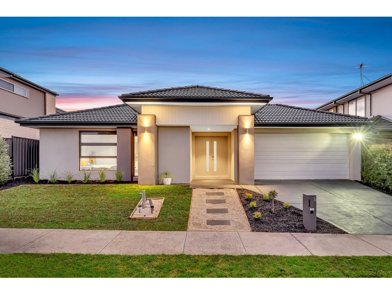 30 Euphoria Street, Craigieburn VIC 3064