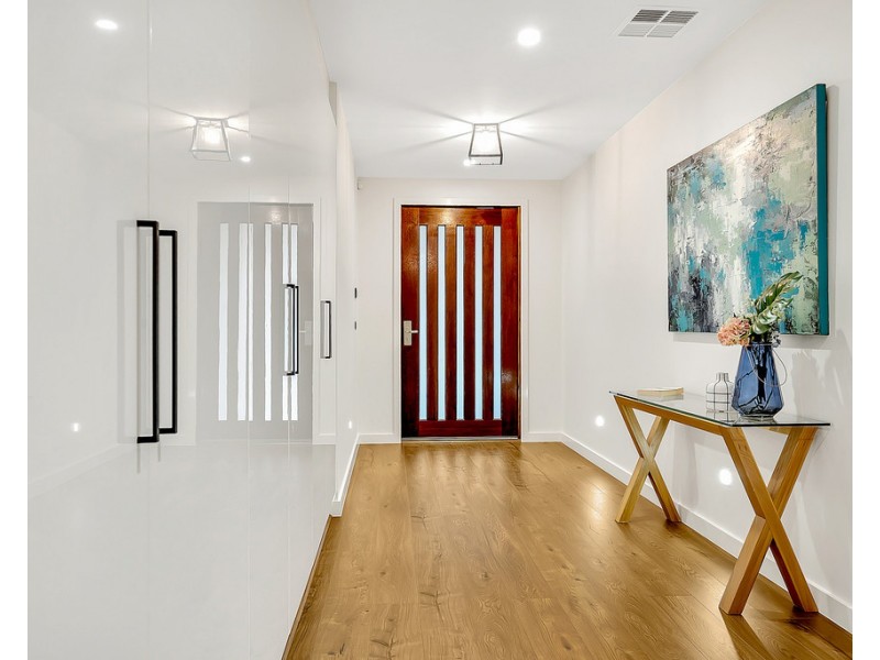 66 Clopton Rise, Craigieburn VIC 3064