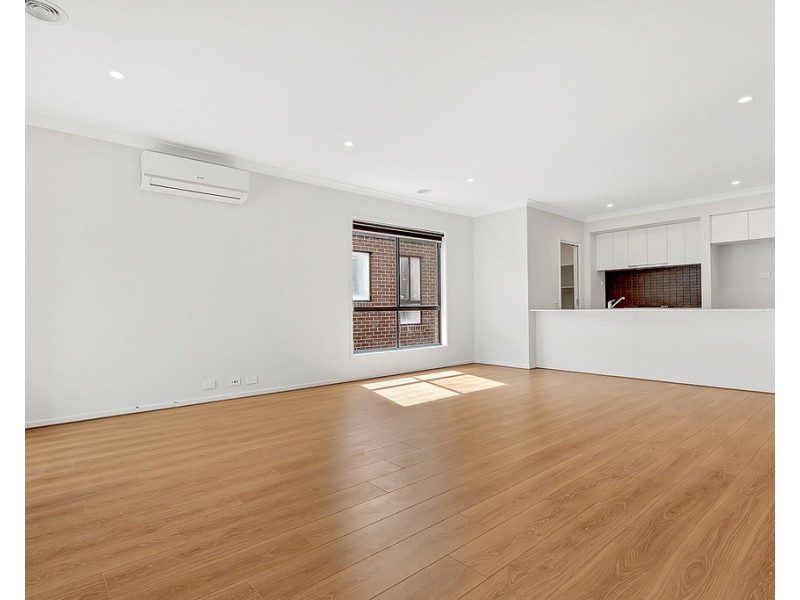 40 Gossia Avenue, Craigieburn VIC 3064