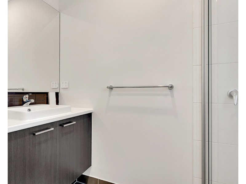 40 Gossia Avenue, Craigieburn VIC 3064