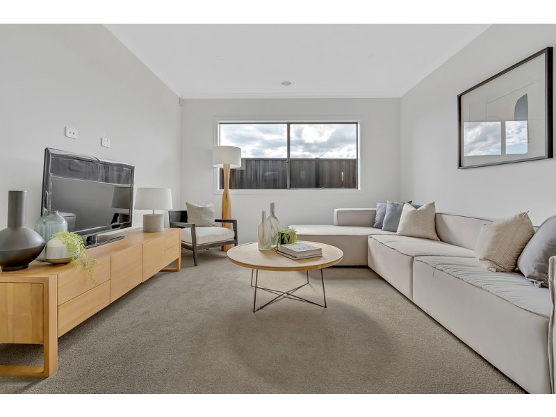 29 Archipelago Drive, Craigieburn VIC 3064