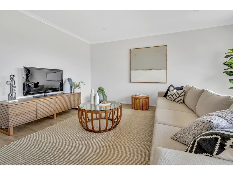 29 Archipelago Drive, Craigieburn VIC 3064