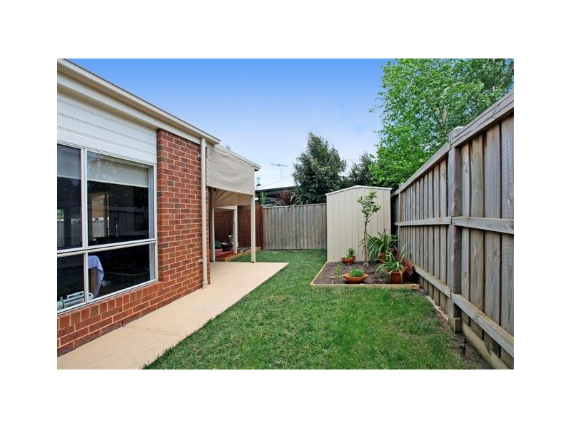 3 Grosvener square, Craigieburn VIC 3064