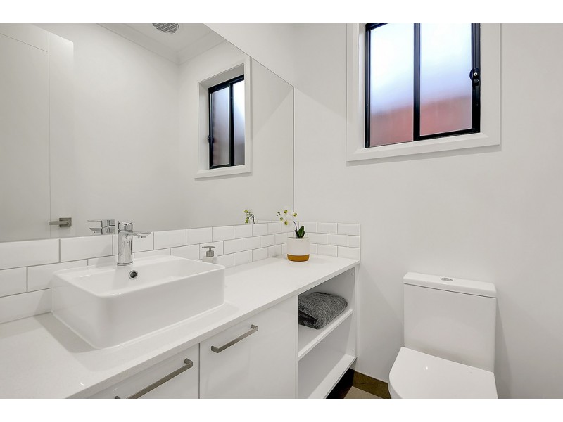 30 Calypso Drive, Mickleham VIC 3064