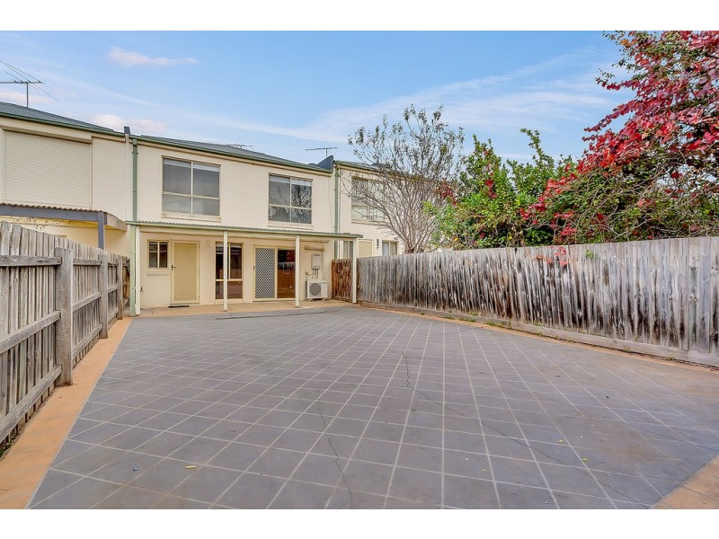 26 Boyden Square, Roxburgh Park VIC 3064