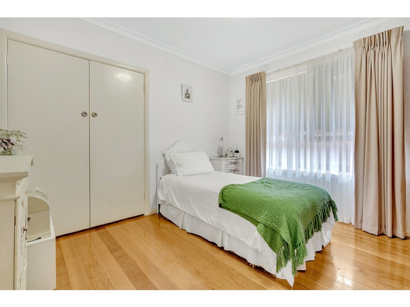 31 Clydesdale Road, Airport West VIC 3042