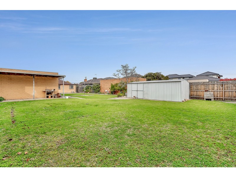 31 Clydesdale Road, Airport West VIC 3042