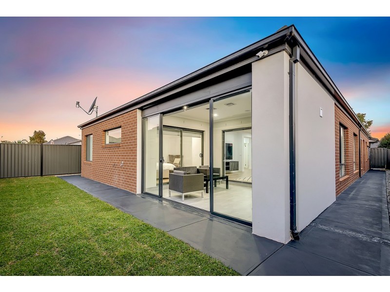 7 Moxie Road, Craigieburn VIC 3064