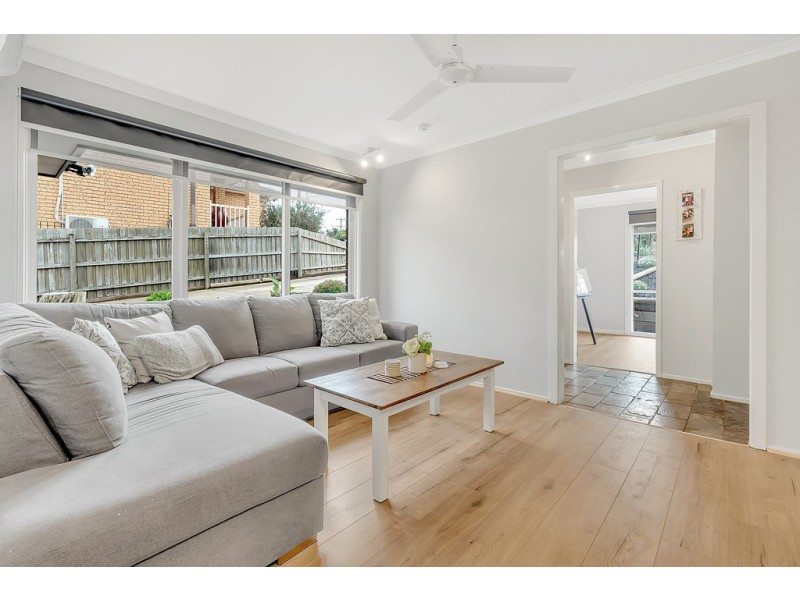 41 Clovelly Drive, Craigieburn VIC 3064