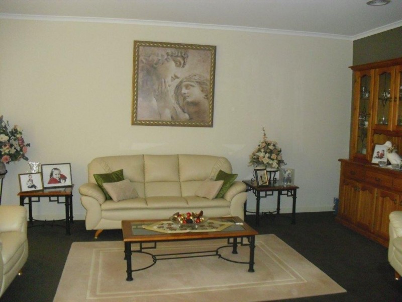 3 Pinehurst Rise, Craigieburn VIC 3064