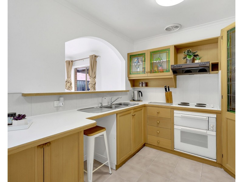 6 Commonwealth Court, Craigieburn VIC 3064