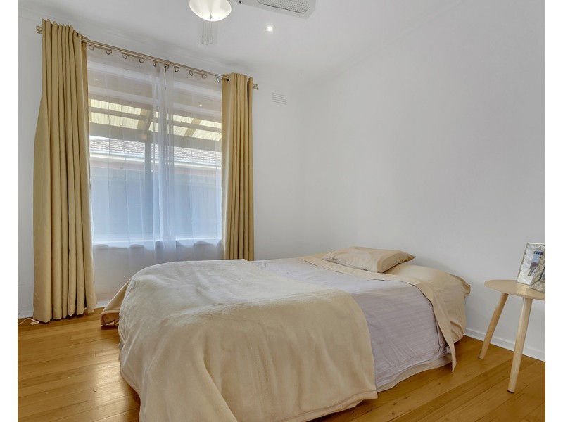 6 Commonwealth Court, Craigieburn VIC 3064