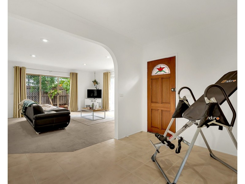 6 Commonwealth Court, Craigieburn VIC 3064