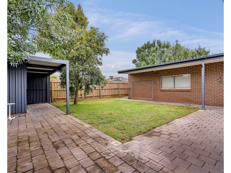 6 Commonwealth Court, Craigieburn VIC 3064