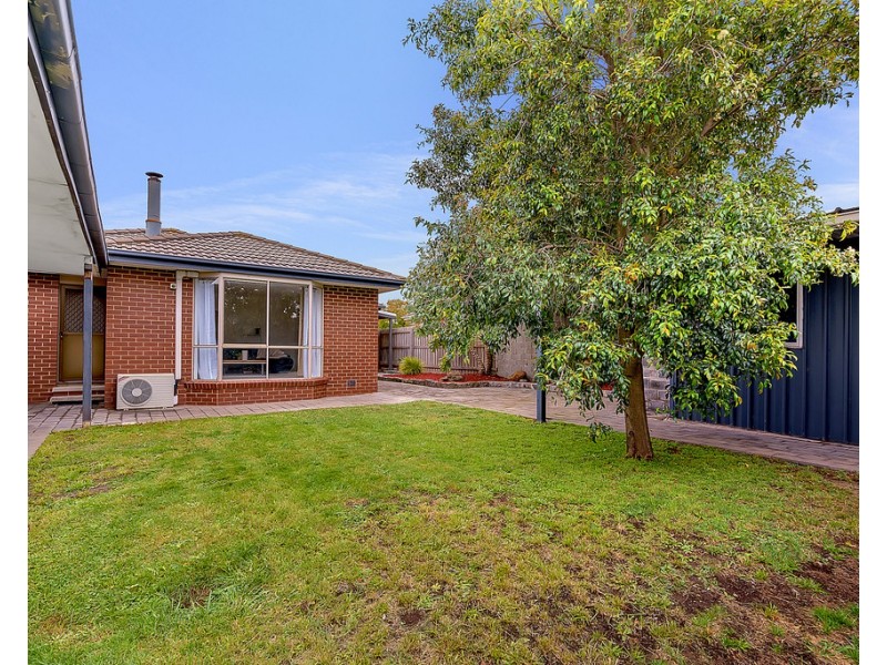 6 Commonwealth Court, Craigieburn VIC 3064