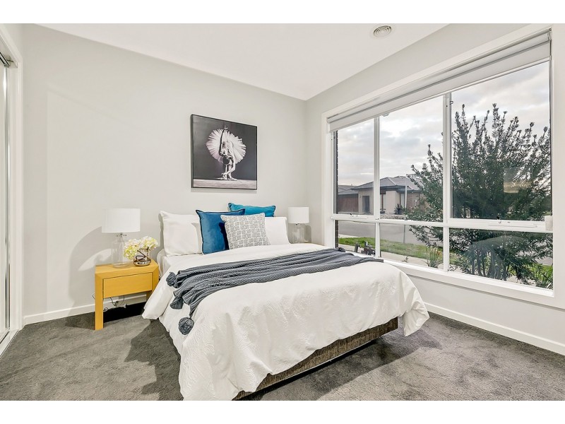 28 Stettler Boulevard, Mickleham VIC 3064