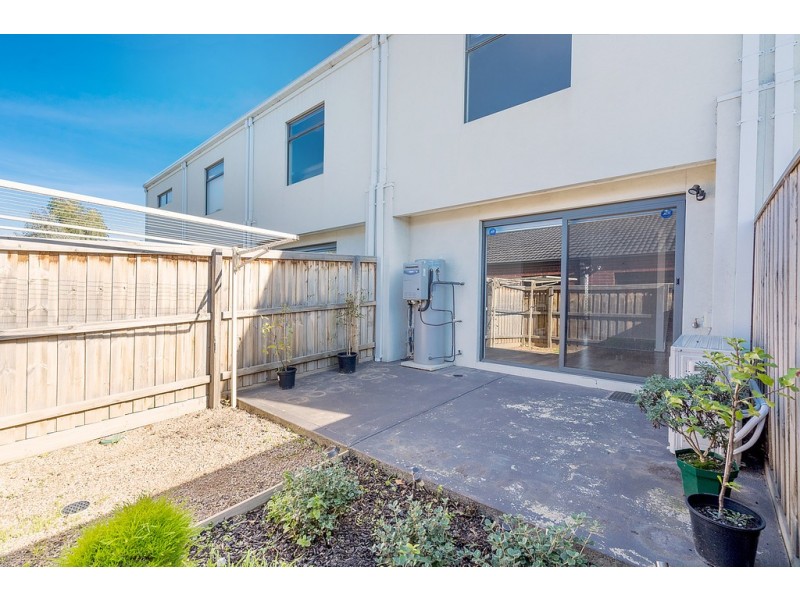 8 Raspberry Grove, Mernda VIC 3754