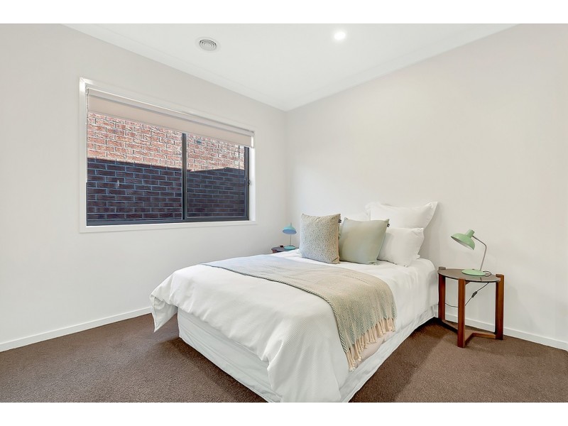 611 Grand Boulevard, Craigieburn VIC 3064