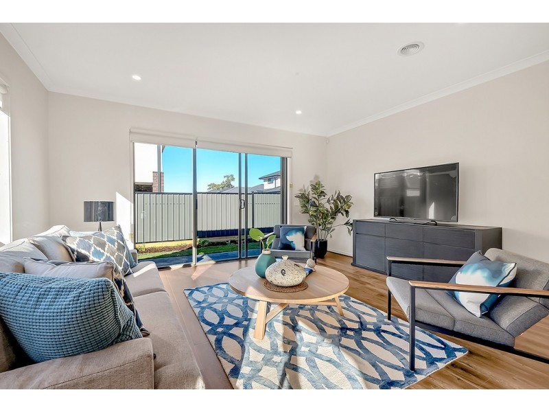611 Grand Boulevard, Craigieburn VIC 3064