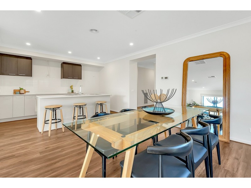 611 Grand Boulevard, Craigieburn VIC 3064