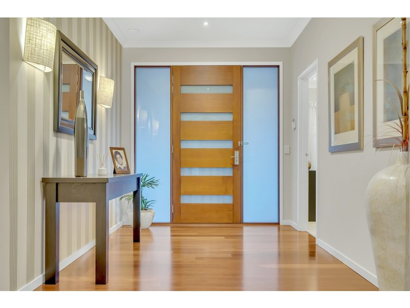 5 Langford Drive, Craigieburn VIC 3064