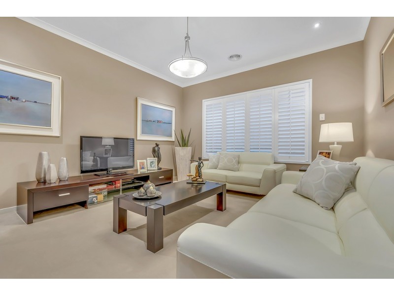 5 Langford Drive, Craigieburn VIC 3064