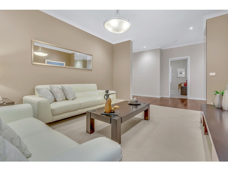 5 Langford Drive, Craigieburn VIC 3064