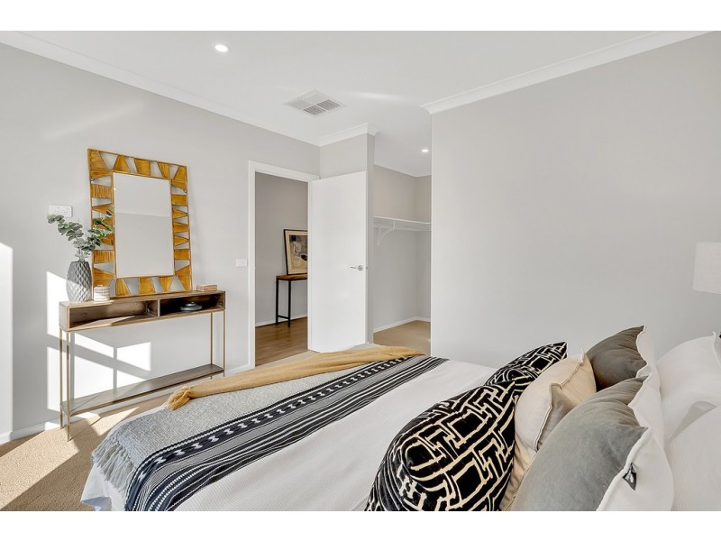 11 Lignum Street, Craigieburn VIC 3064