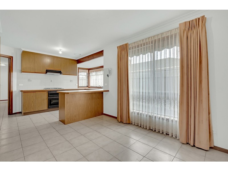 10 Rosanna Court, Craigieburn VIC 3064