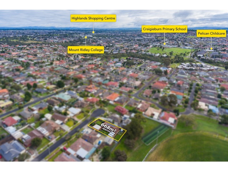 10 Rosanna Court, Craigieburn VIC 3064