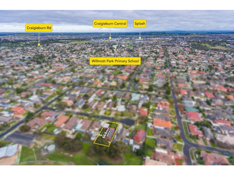 10 Rosanna Court, Craigieburn VIC 3064