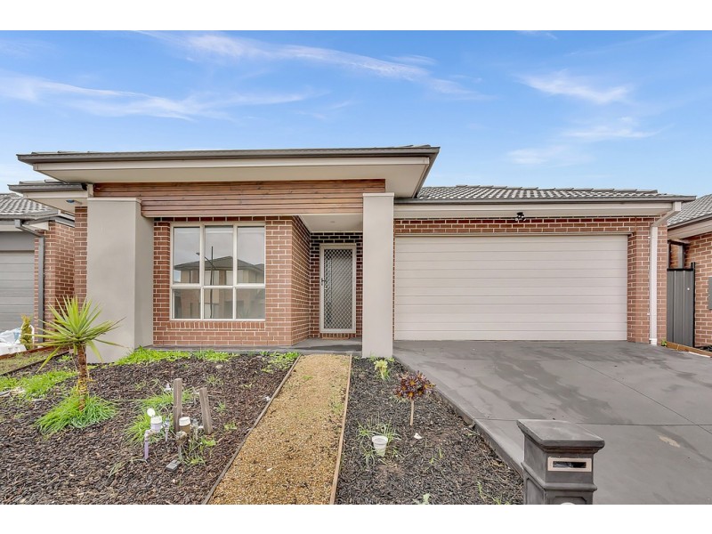 12 Faston Road, Kalkallo VIC 3064