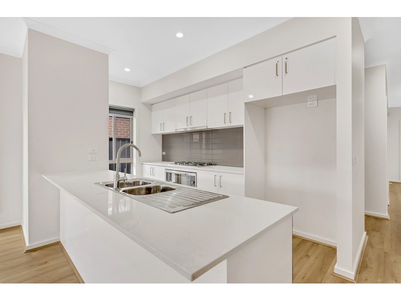 12 Faston Road, Kalkallo VIC 3064