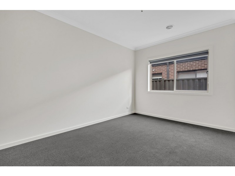 12 Faston Road, Kalkallo VIC 3064