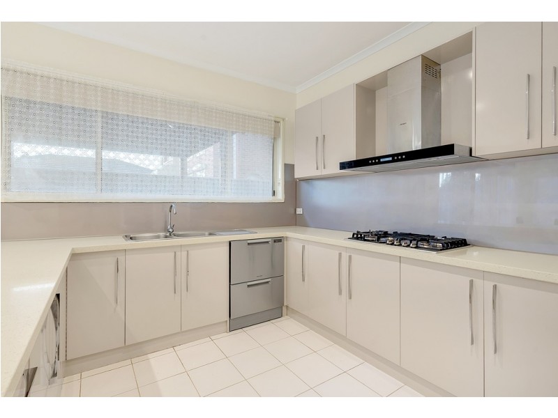 1 De Garis Lane, Roxburgh Park VIC 3064