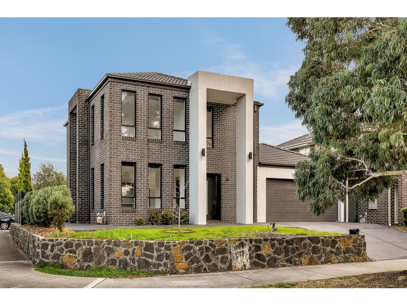 48 Hyde Park Avenue, Craigieburn VIC 3064