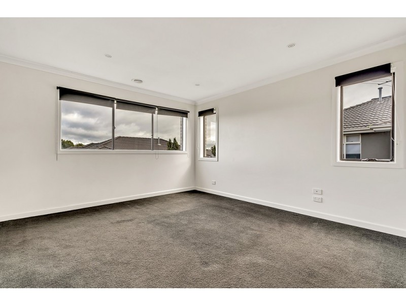 48 Hyde Park Avenue, Craigieburn VIC 3064