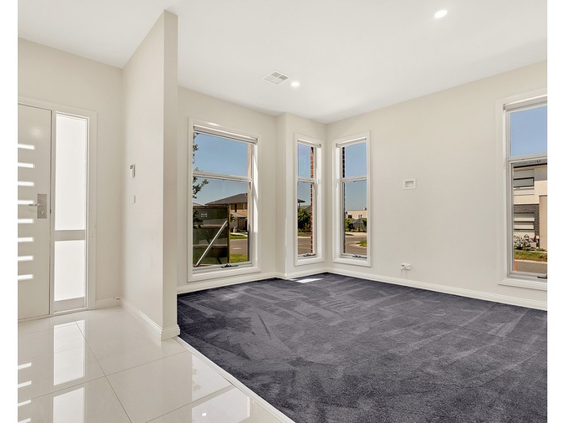 97 Horizon Blvd, Greenvale VIC 3059