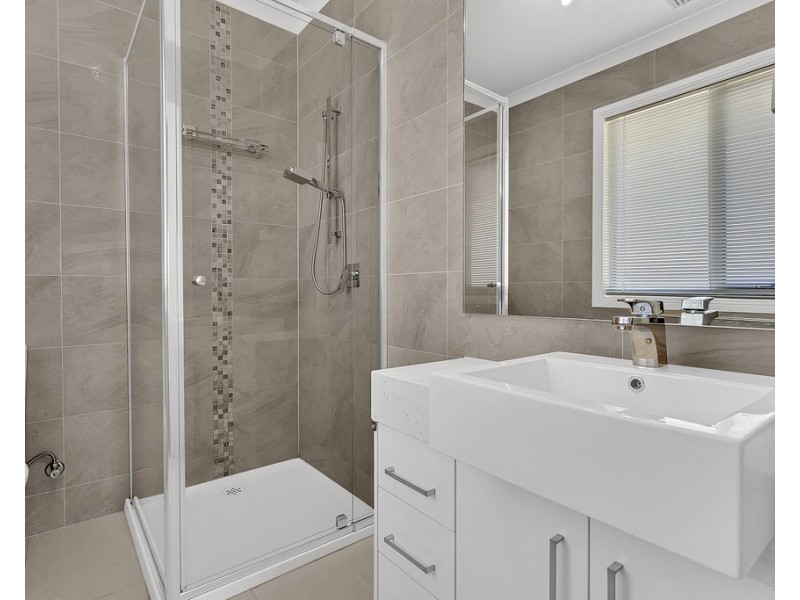 97 Horizon Blvd, Greenvale VIC 3059