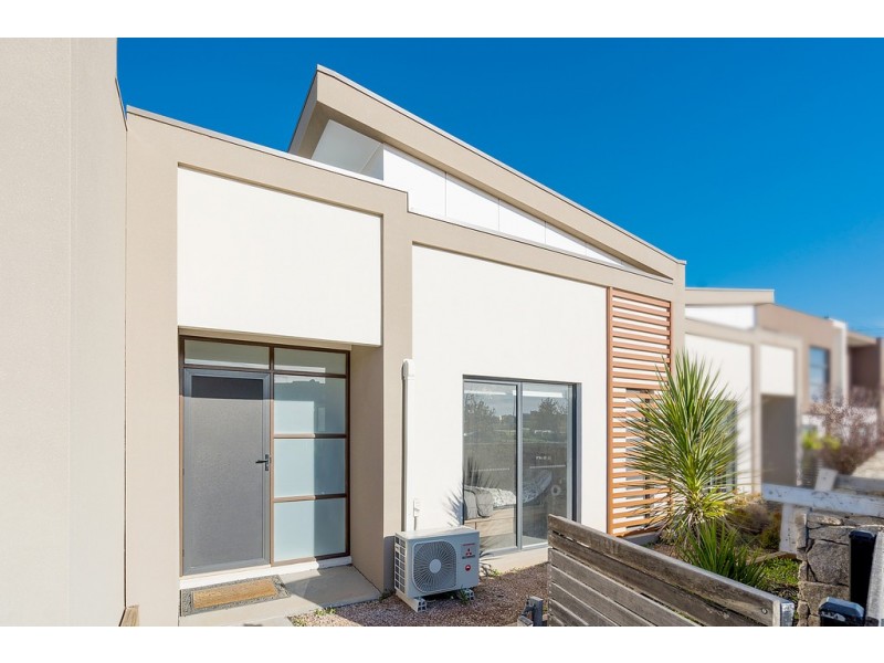 14 Destination Drive, Greenvale VIC 3059