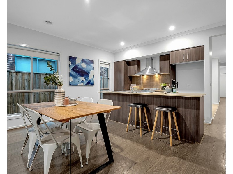7 Chevery Street, Mickleham VIC 3064
