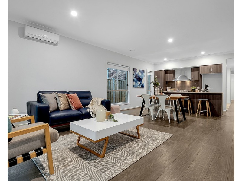 7 Chevery Street, Mickleham VIC 3064