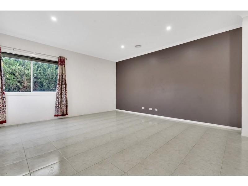 3 Kirribilli Close, Craigieburn VIC 3064