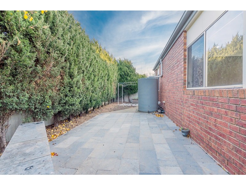 3 Kirribilli Close, Craigieburn VIC 3064
