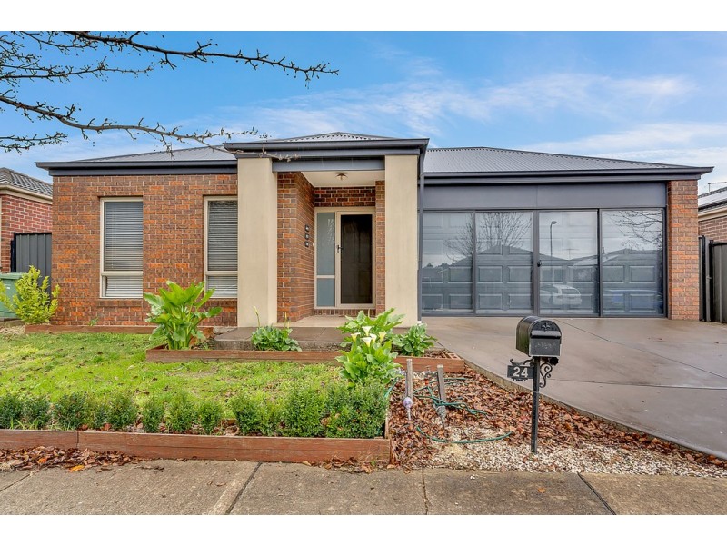 24 Greenham Avenue, Craigieburn VIC 3064