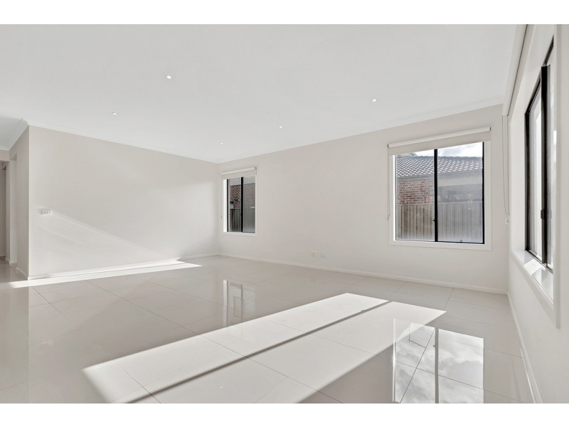 74 Dwyer Street, Kalkallo VIC 3064